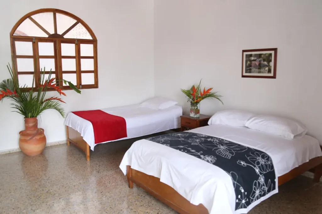 Habitación familiar con dos camas